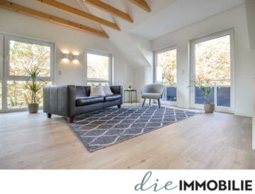 Traumhaftes Großraumapartment – luxuriös möbliert und vollständig ausgestattet, 51429 Bergisch Gladbach, Dachgeschosswohnung