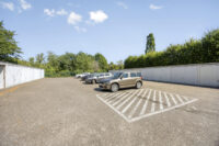 Stellplätze im Garagenhof